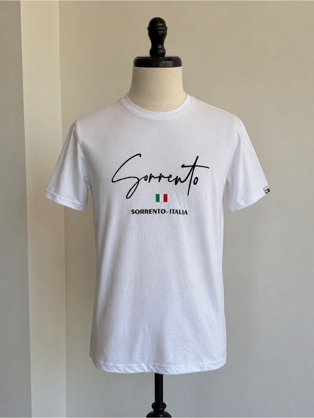 Sorrento Italia Men's Embroidered White Graphic Tee